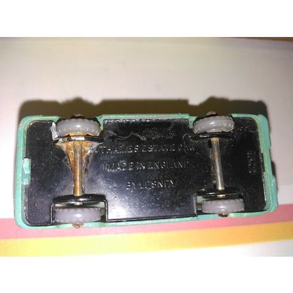 Matchbox - No70 Thames Estate