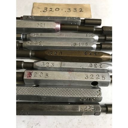 LOT MIXED GO NO GO PLUG GAGES,.331,.328,.325,.320,.330,.332,.323  ,3225,.3175,ES