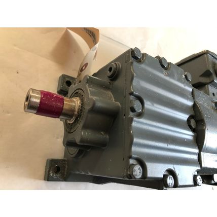 NEW SEW EURODRIVE R17 DRS71S4BE05HF, AC GEARMOTOR. INVERTER DUTY,SJ