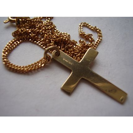 Necklace Gold Cross 2000 Millennium Hallmarked Solid Gold Pendant 9 ct K 375