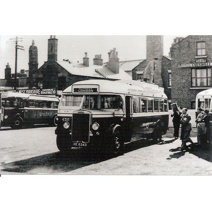 Black & White Photograph of Yorkshire Traction Co. Ltd. - HE 6343