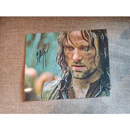 Genuine, Signed 10"x8" Photo, Viggo Mortensen (Aragorn, Lord of the Rings) + COA