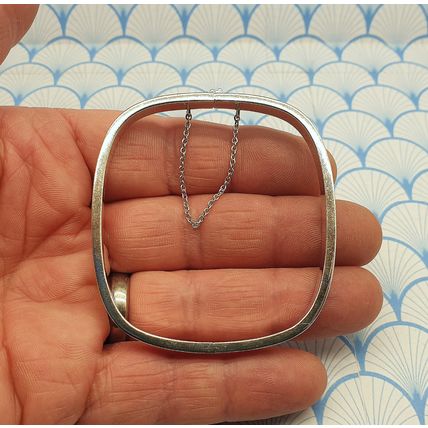 Vintage 925 Sterling Silver Etched Design Square Hinged Bangle Bracelet
