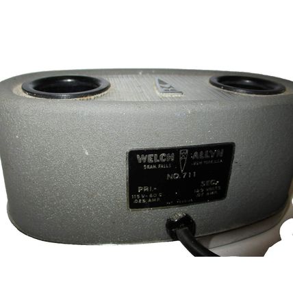 Vintage Welch & Allyn No.711 Desktop Charger 12.9 Volts