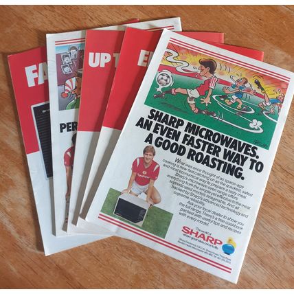 X 5 Manchester United Vintage Football Programmes.