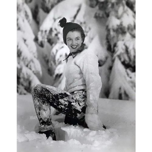 Marilyn Monroe vintage print Snow Early Photo poster Playboy Man Gift Wall Art