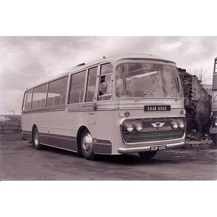 Black & White Photograph of Shaw Brothers of Byers Green - KUP 100C