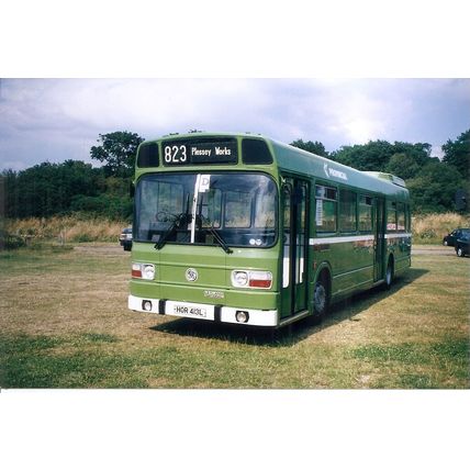 Colour Photograph of Gosport & Fareham Omnibus Co. Ltd. - HOR 413L