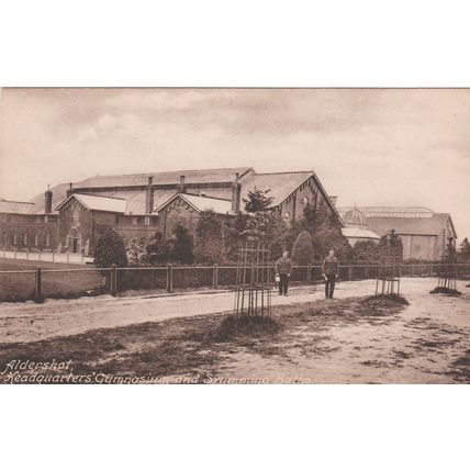 EC772 ALDERSHOT - HEADQUARTERS,GYNASIUM AND SWIMMING BATHS . PRINTED POSTCARD