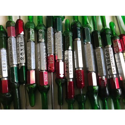 LOT PLUG GAGE GO NOGO VAN KEUREN .042,045,090,100,064,068,042,045,070,072  ,04,ES
