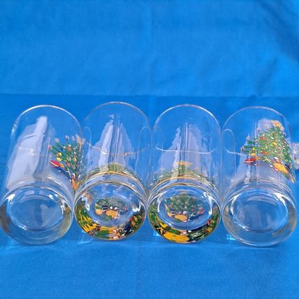 Lot 4 Christmas Tree Glass HIGHBALL TUMBLERS Water Drink Gifts Scene Barware