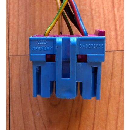5 Wire 10 Terminal Wiring Pigtail Connector Audi VW D2 S8 A8 A8L 8A0972986 Blue