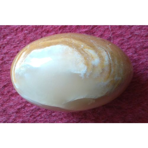 Ornament: Marble Egg: Brown And Translucent