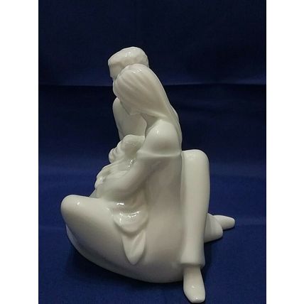 ROYAL WORCESTER, NEW BORN, MOTHER, FATHER, BABY, 2005,Original, Very Rare, Mint.