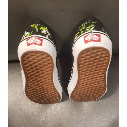 VANS CHRISTMAS GRINCH LIKE GLOW IN DARK EYES SLIP ON SHOES MEN'S 7.5 WOMEN 9