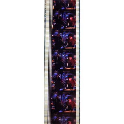 Back to the Future 2. Pk HCH - C073u . - 1 STRIP OF 5 - 35MM FILM CELLS