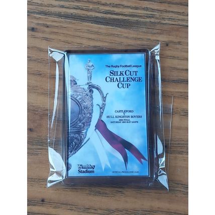 1980-1989 Rugby League Challenge Cup Final Programme fridge magnet collection
