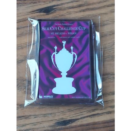 1980-1989 Rugby League Challenge Cup Final Programme fridge magnet collection