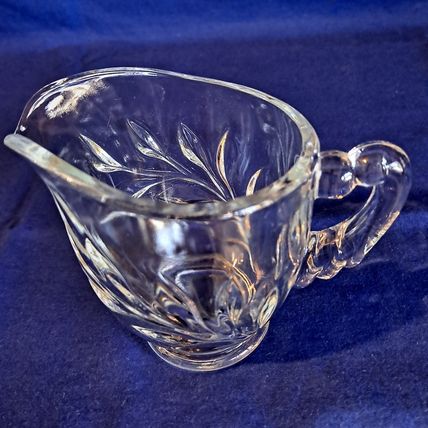 Vintage Lot 2 Indiana Glass WILLOW CLEAR 1008 CREAMERS 3 3/8" Leaf 6oz Milk