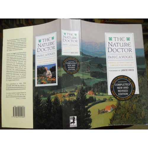 The Nature Doctor by Dr H C A Vogel, Large Soft Cover ISBN 9781863951289