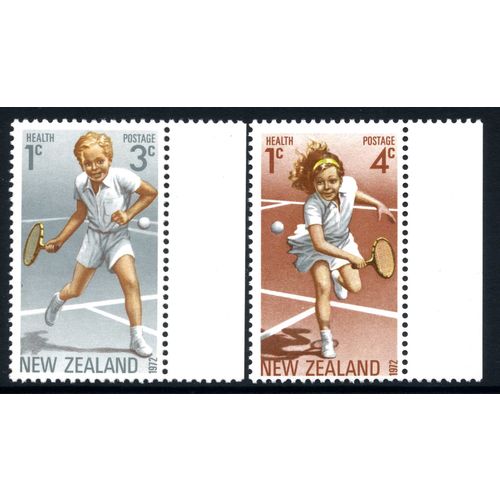 NEW ZEALAND 1972 Health Set of 2 stamps, 3c & 4c Tennis - Mint Never Hinged