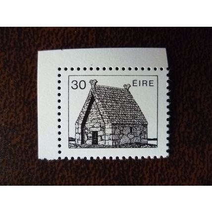 Ireland 1983 Irish Architecture 30p mint booklet stamp D122a St MacDara Church