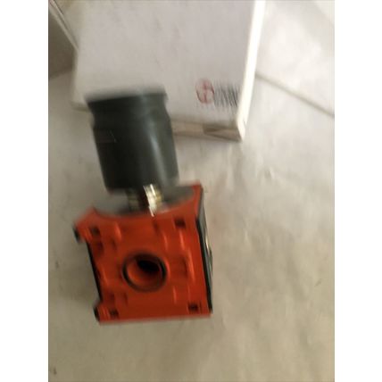 new METAL WORK V3V 200, 3470001UA PNEUMATIC LOCKOUT VALVE, DG