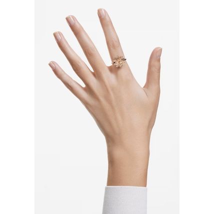 SWAROVSKI Eternal Flower Ring BNIB
