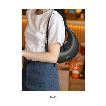 Women Genuine Leather Moon Handbag Black