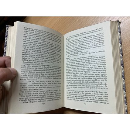 1955 KATE O'BRIEN "THE FLOWER OF MAY" FICTION VINTAGE HARDBACK BOOK (P3)