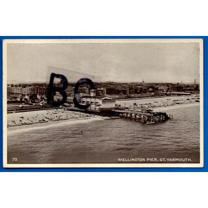 Postcard Wellington Pier Great Yarmouth Norfolk Nr Gorleston Caister Hemsby