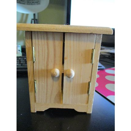 Dollhouse Miniatures Storage Cabinet\Hutch 5 1/2"