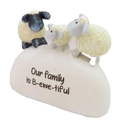 Sheep Ornament Our Family is B-ewe-tiful 7 CM Gift Home Decor Sentimental Ovine