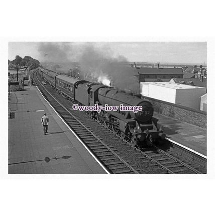 pu1810 - Sheffield - The Frodsham M187 45043 Steam Train, c1964 - print 6x4