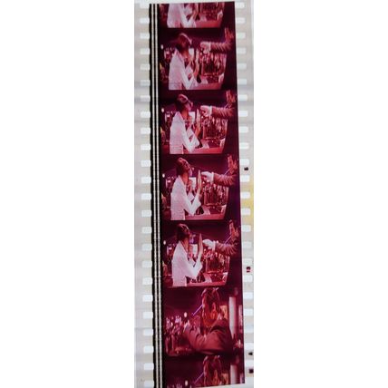 Pulp Fiction. Pk VXM - A017q . 1 STRIP OF 5 - 35MM FILM CELLS PK VXM