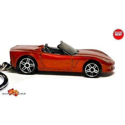 CUSTOM KEYCHAIN ORANGE CHEVY CORVETTE C6 CONVERTIBLE ❤️GREAT GIFT❤️