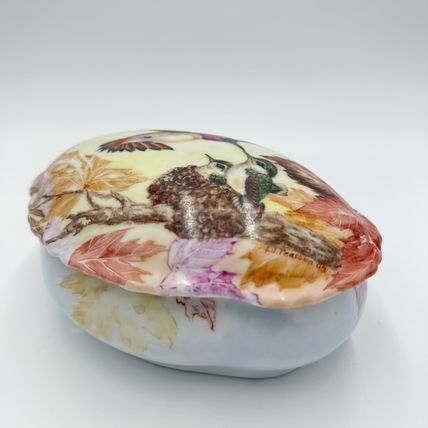 Vintage L.J Pearson Porcelain Painted Art Hummingbird Nest Trinket Box