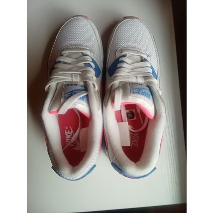 Nike Air Max Woman's Size 8