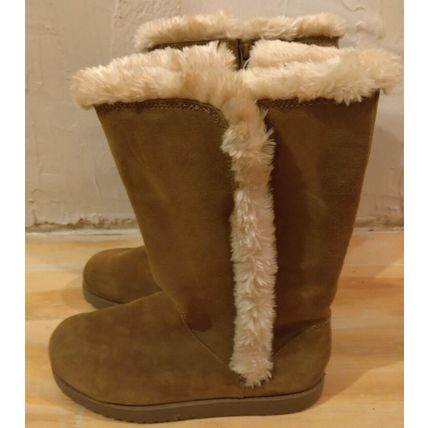 NWT Universal Thread Natural Suede Fur Boots Size 7 Ladies Fall Winter