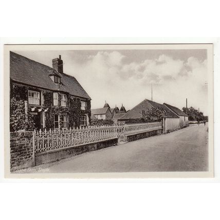 Home Farm Staple Postcard Kent