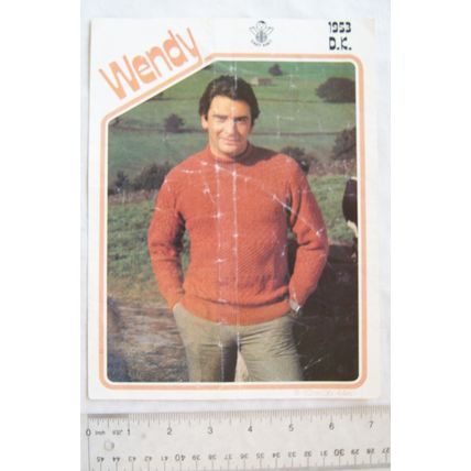Vintage: Wendy 1953 man's sweater, DK, 36-44 inch, 81-112 chest