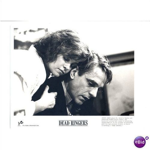 JEREMY IRONS, GENEVIEVE BUJOLD "Dead Ringers" 1988 Press Still
