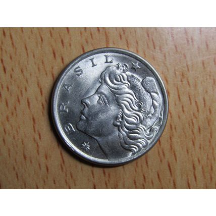 Brazil Brasil 1975 10 Centavos Coin