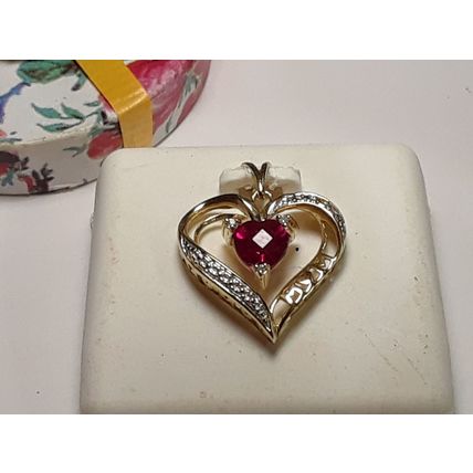 Estate 3/4ctw Heart Cut Lab Ruby &White Diamond "MOM" Heart 10Kt YG Pendant20483