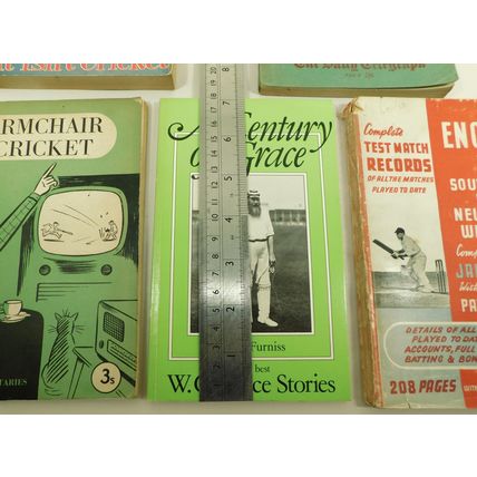 5x Vintage Cricket Books Sidney Barnes - Test Match Records - WG Grace &c
