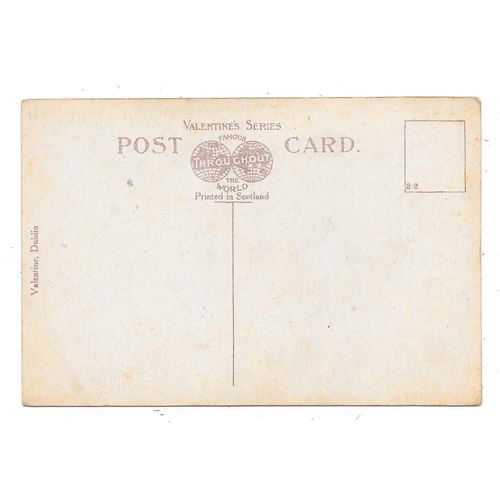 NICELY ANIMATED PRINTED POSTCARD OF WESTMORELAND STREET DUBLIN (3008)