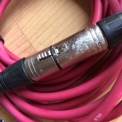 Peyou 25' XLR Microphone Cables Color Quantity 2 Blue Red