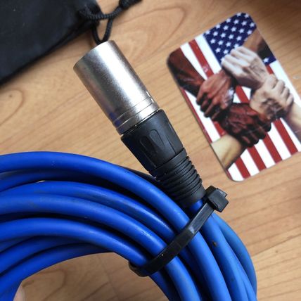 Peyou 25' XLR Microphone Cables Color Quantity 2 Blue Red