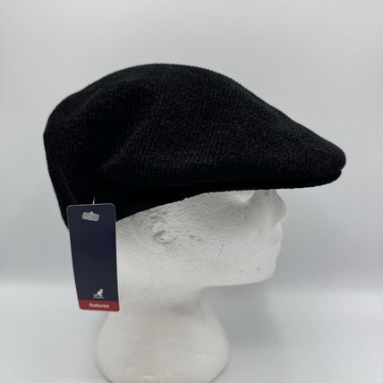 Kangol Size Small Flat Cap New w/Tags Black Grey Stripe Mens Hat Fashion