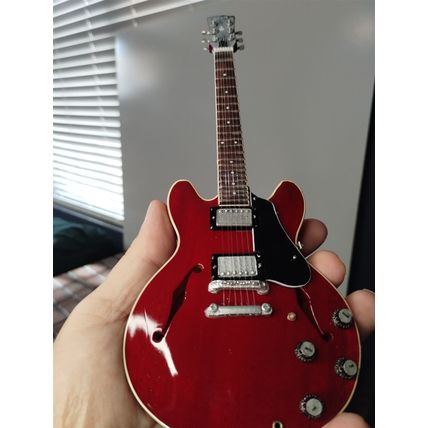 GIBSON Faded Cherry ES-355 1:4 Scale Replica Guitar ~Axe Heaven~